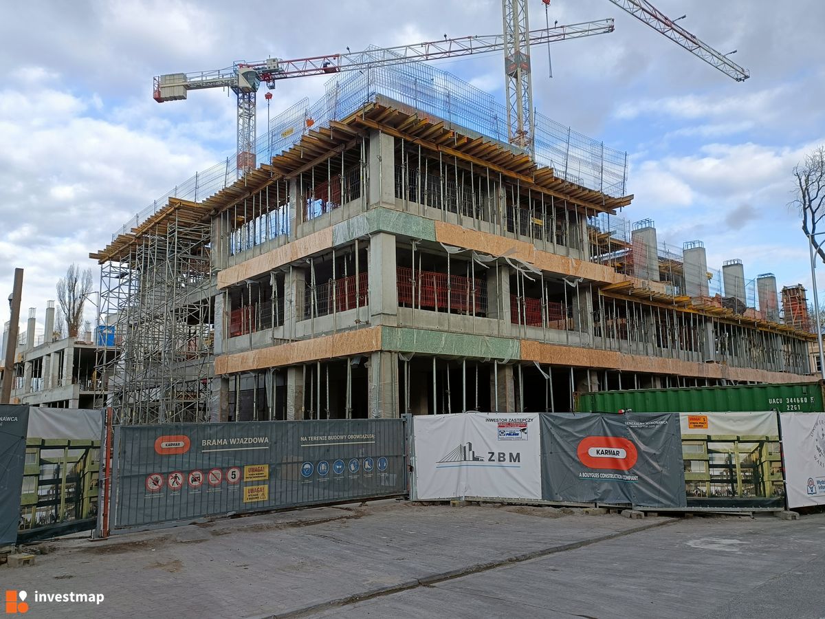 Zdjęcie Kompleks Uniwersytetu Warszawskiego. ul. Bednarska 2/4 fot. mickam 