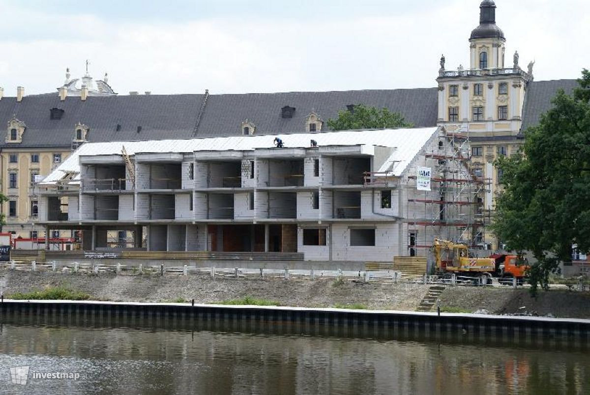 Zdjęcie [Żerniki Wrocławskie] Żernicki Rynek - 297 mieszkań fot. Jan Augustynowski