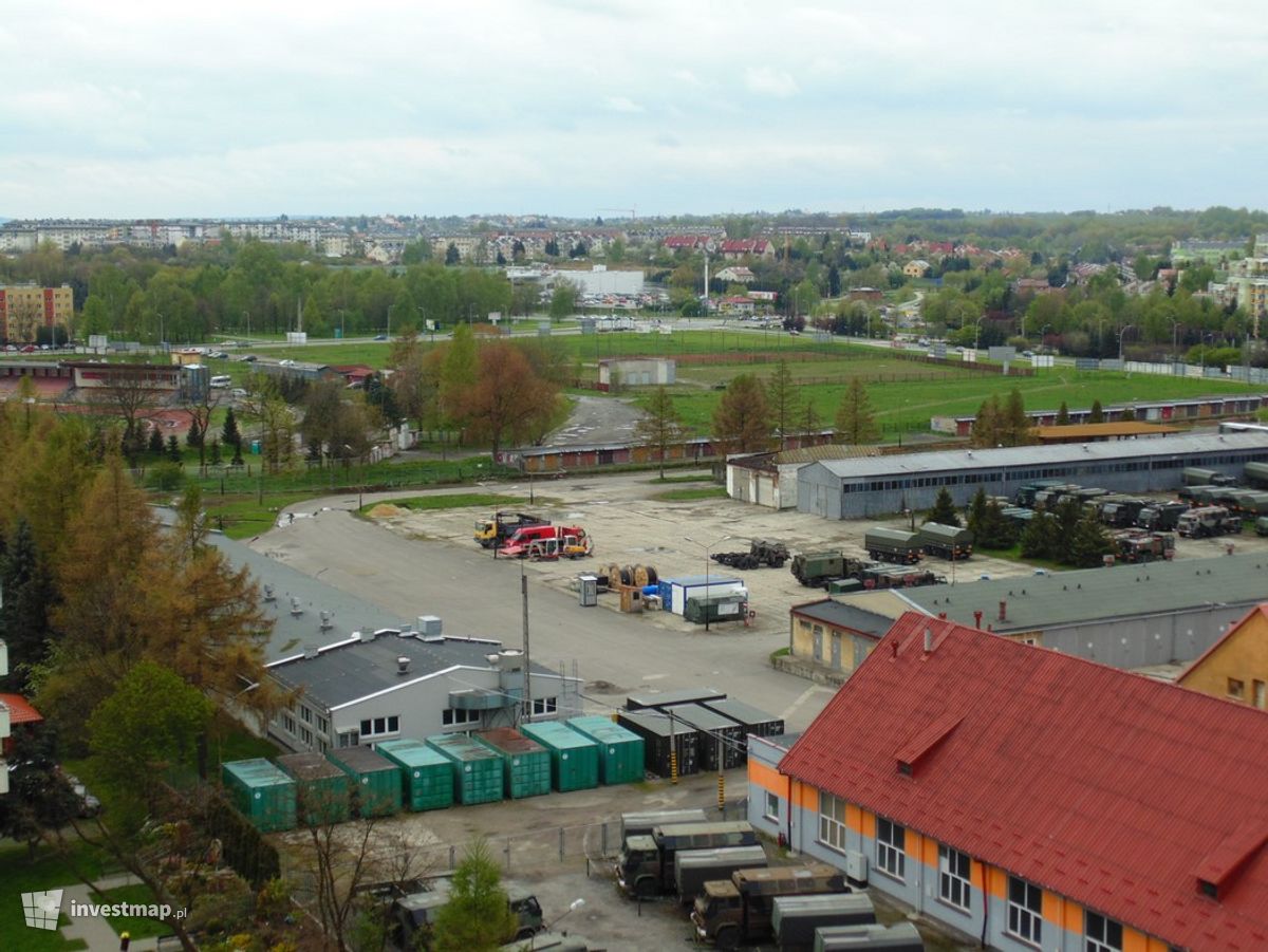 Zdjęcie [Rzeszów] Res Tower (100m) ul. Witosa fot. Damian Daraż 