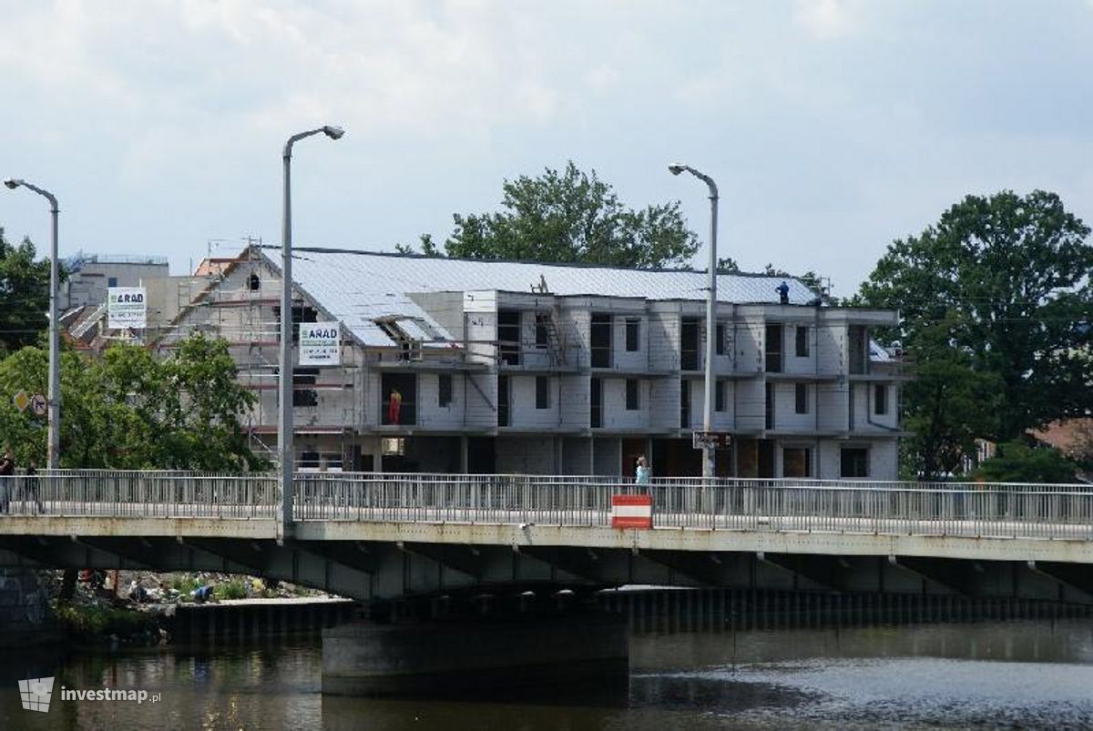 Zdjęcie [Żerniki Wrocławskie] Żernicki Rynek - 297 mieszkań fot. Jan Augustynowski