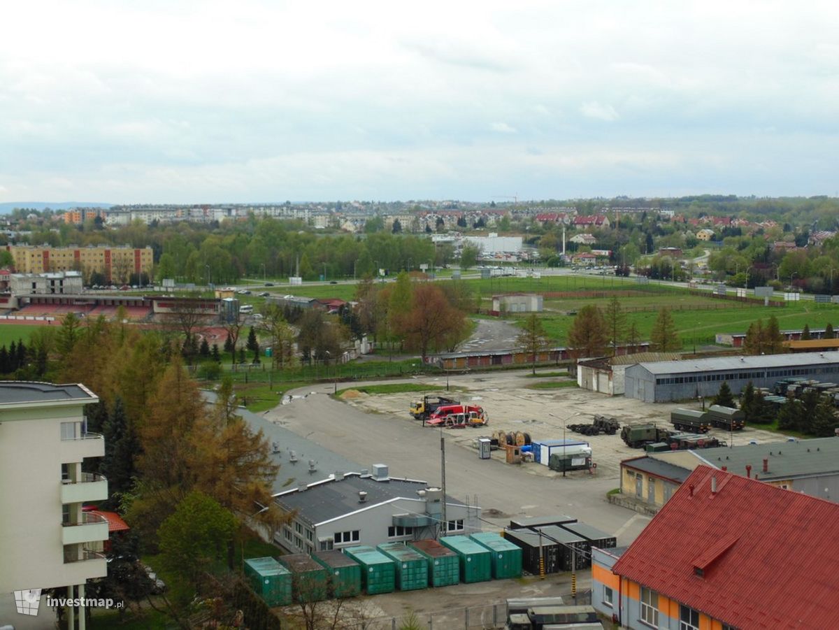 Zdjęcie [Rzeszów] Res Tower (100m) ul. Witosa fot. Damian Daraż 