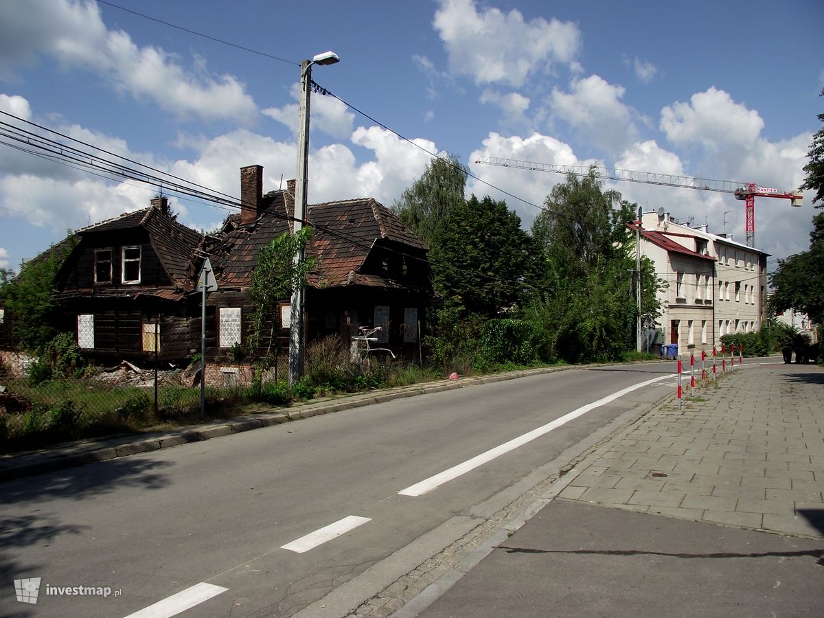 Zdjęcie [Kraków] Budynek Mieszkalny, ul. Jana Zamojskiego 104 fot. Damian Daraż 