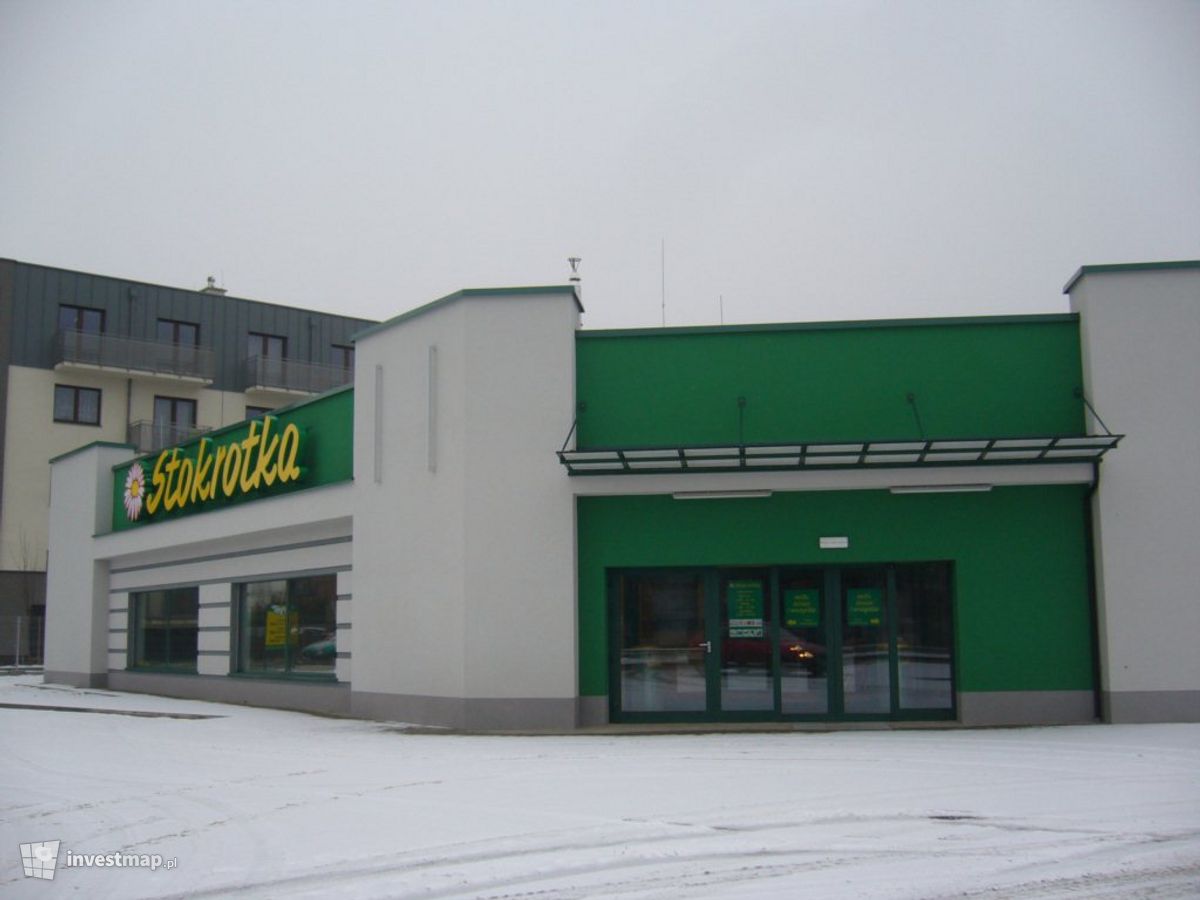 Zdjęcie [Wrocław] Supermarket "Stokrotka", ul. Krzemieniecka 125-127 fot. Orzech 