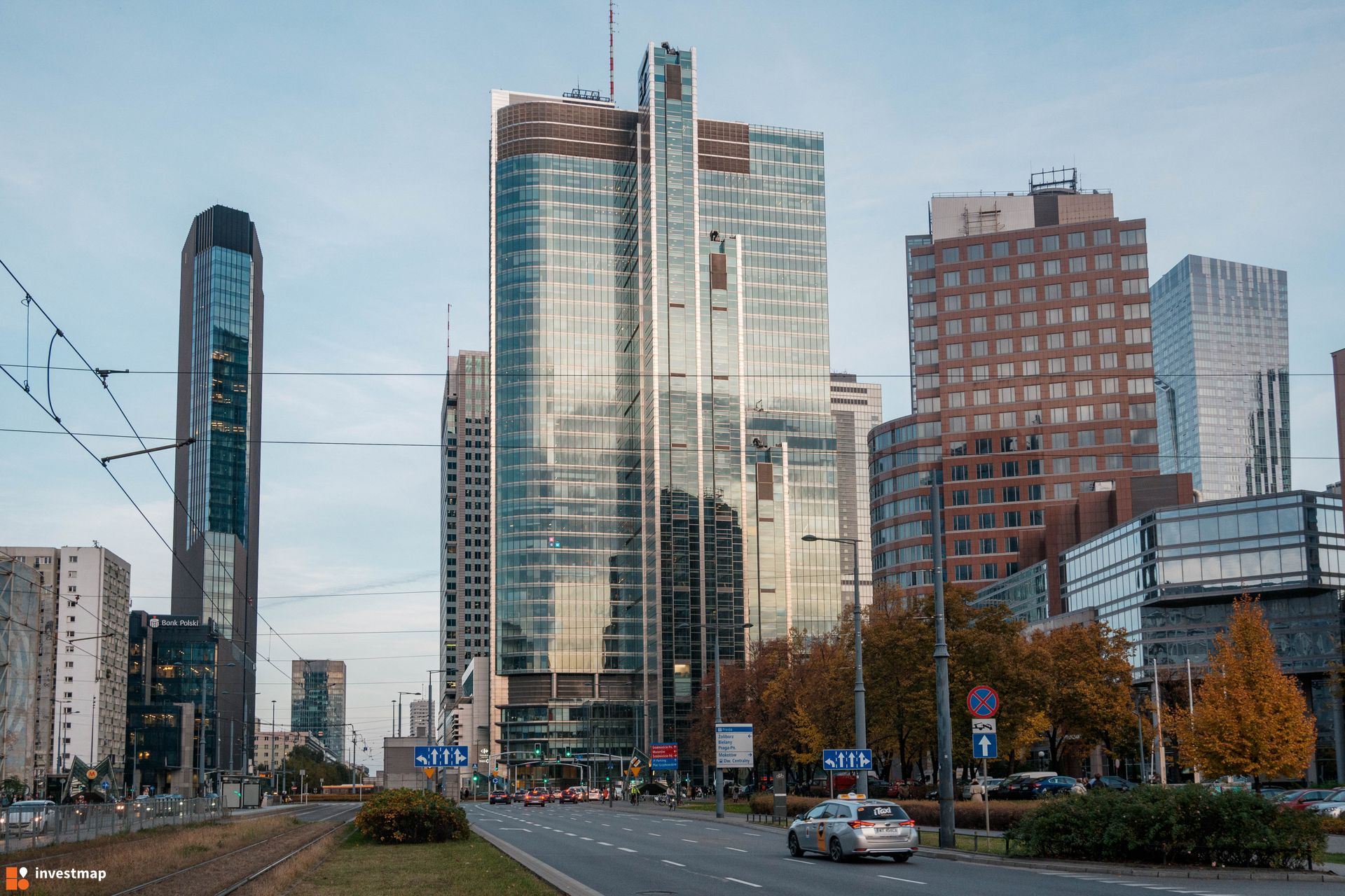 Globalny gigant sektora fintech Revolut otworzy nowe biuro w Warszawie. Powstaną nowe miejsca pracy