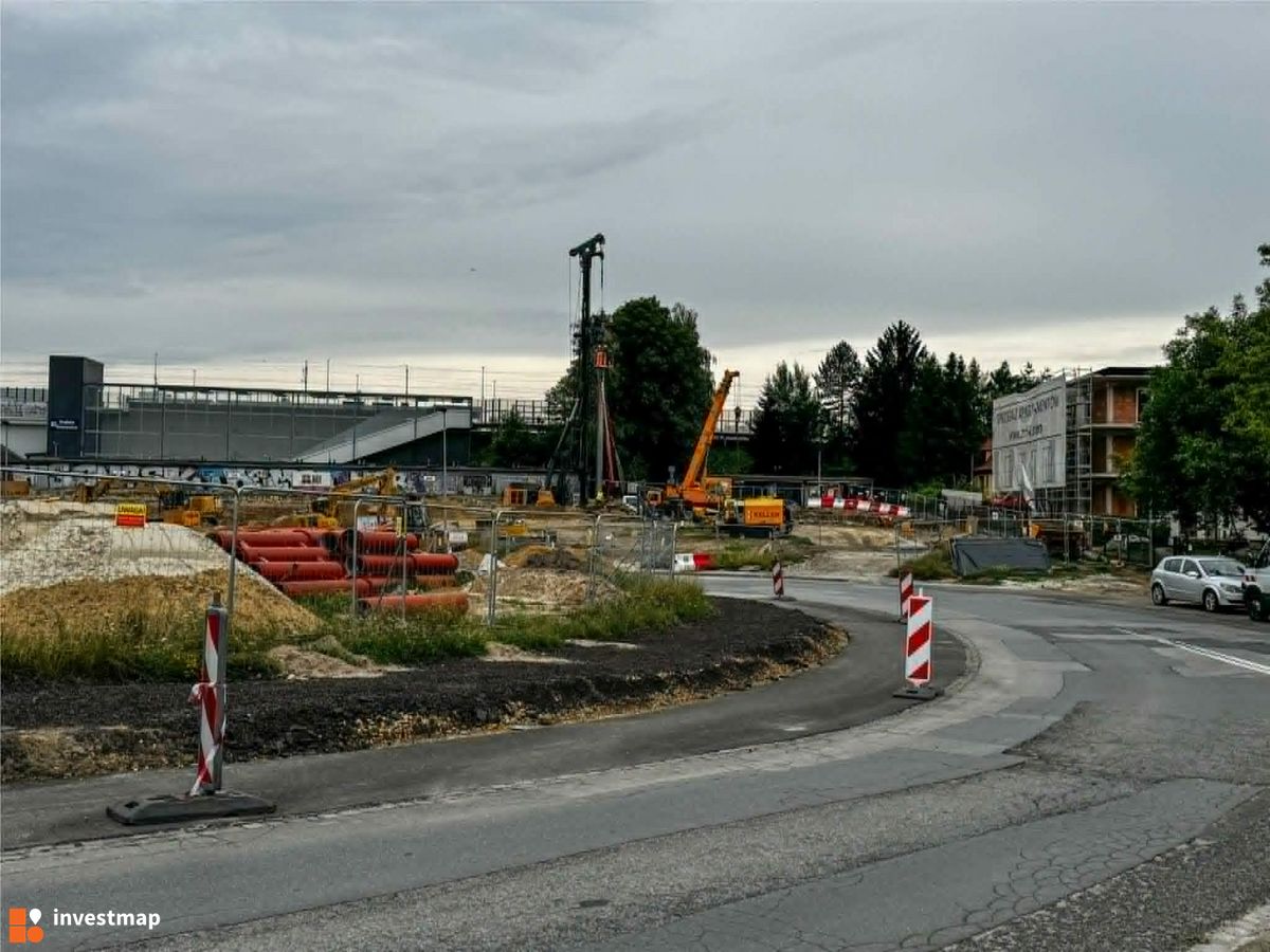 Zdjęcie Parking P+R Bronowice, ul. Złoty Róg 58 fot. Adrian 