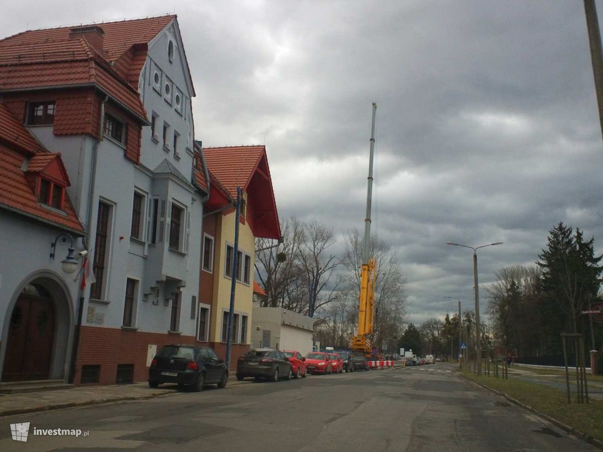 Zdjęcie [Wrocław] Hotel, ul. Na Grobli fot. Orzech 