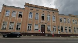 Włókniarz wraca do gry! Nowoczesne centrum kultury w sercu Tomaszowa