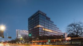 Biurowiec Swobodna SPOT we Wrocławiu gotowy. Zamiast II etapu...powstaną mieszkania? [ZDJĘCIA]