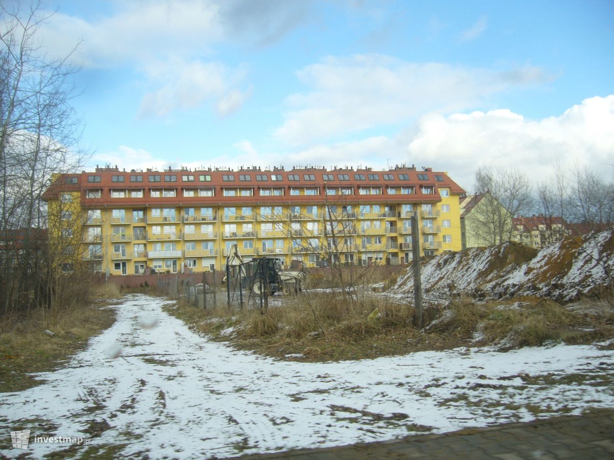 Zdjęcie [Wrocław] Budynki wielorodzinne, ul. Główna fot. Orzech 