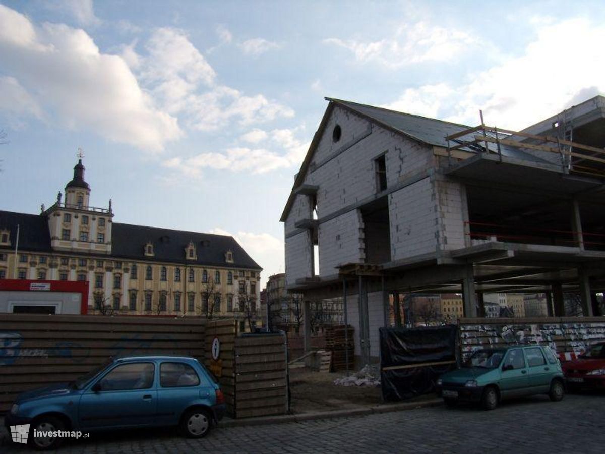 Zdjęcie [Żerniki Wrocławskie] Żernicki Rynek - 297 mieszkań fot. Jan Augustynowski