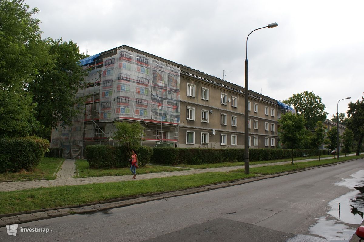 Zdjęcie [Kraków] Remont Elewacji, Os. Krakowiaków 41 fot. Damian Daraż 