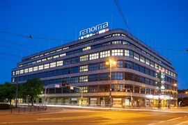 Modowy magnes Wrocławia. TK MAXX pozostaje w Renomie na kolejne 5 lat