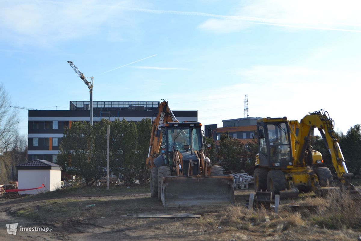 Zdjęcie [Wrocław] Kompleks biurowy "Racławicka Center" fot. Jan Augustynowski