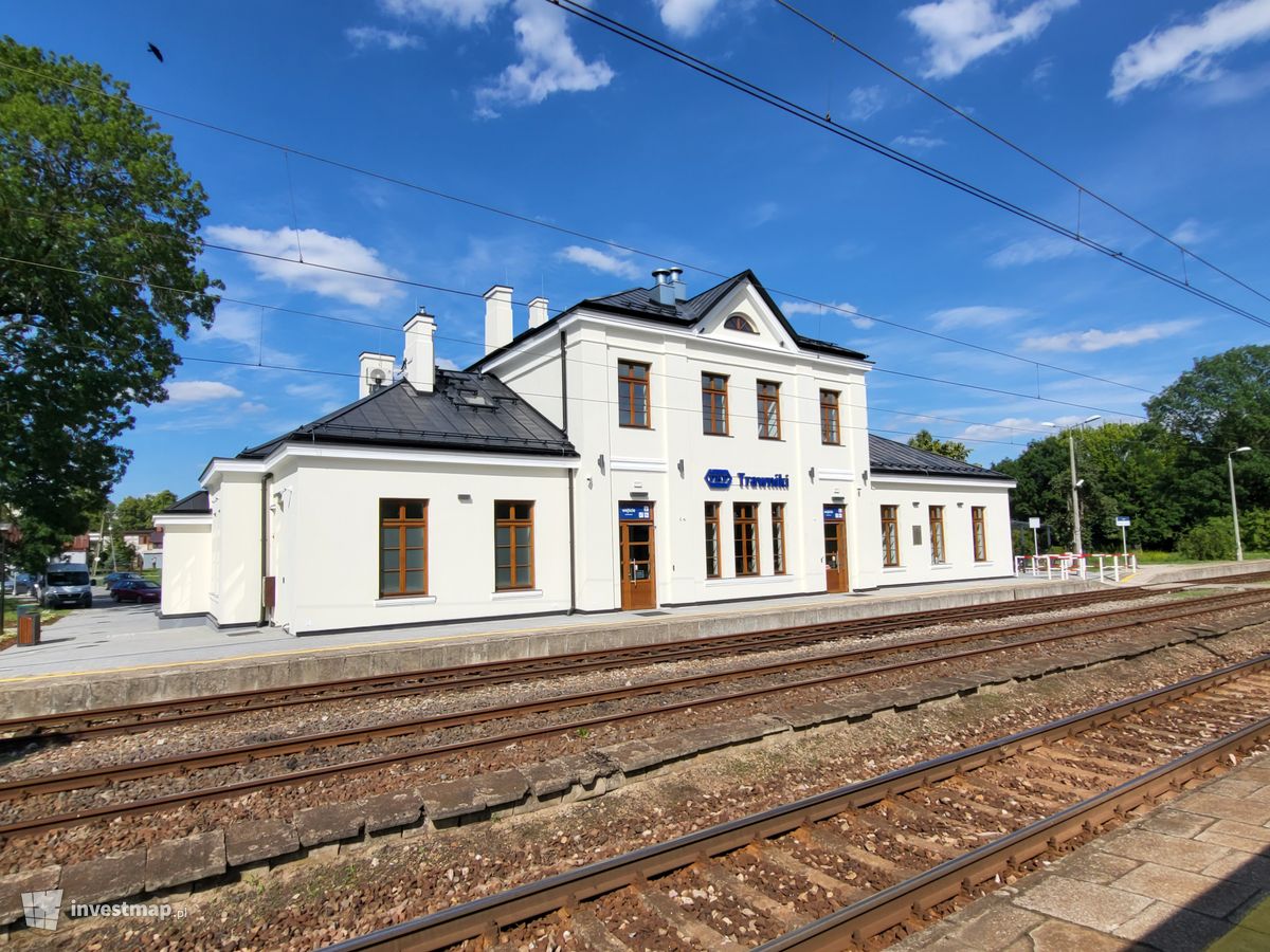 Zdjęcie Dworzec w Trawnikach fot. Wojciech Jenda