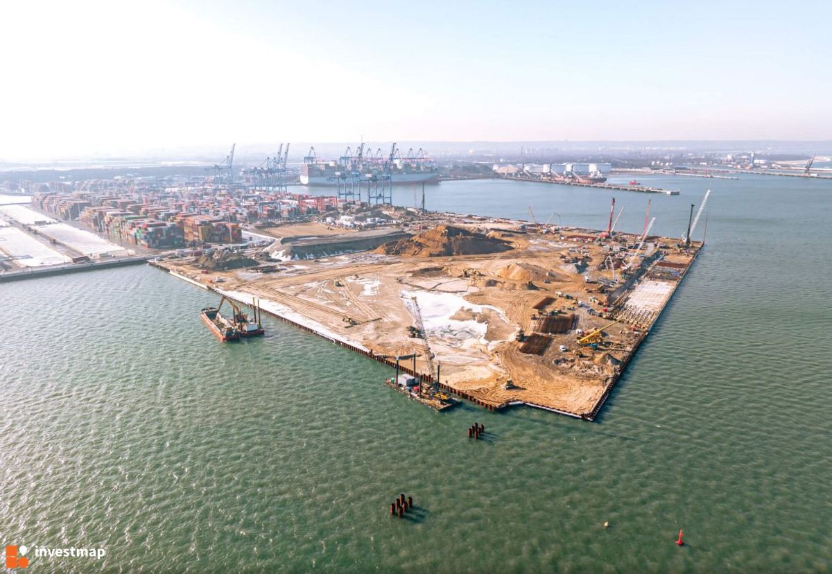 Zdjęcie Terminal Kontenerowy Baltic Hub Gdańsk fot. Orzech 