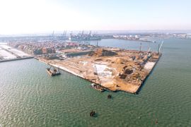 Gdańsk: Budowa wielkiego terminalu T5 w Baltic Hub przyspiesza wraz z końcem zimy [FILM+ZDJĘCIA]