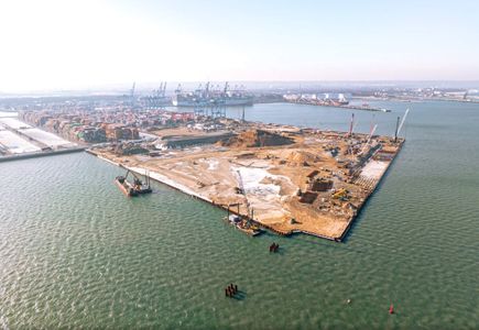 Gdańsk: Budowa wielkiego terminalu T5 w Baltic Hub przyspiesza wraz z końcem zimy [FILM+ZDJĘCIA]