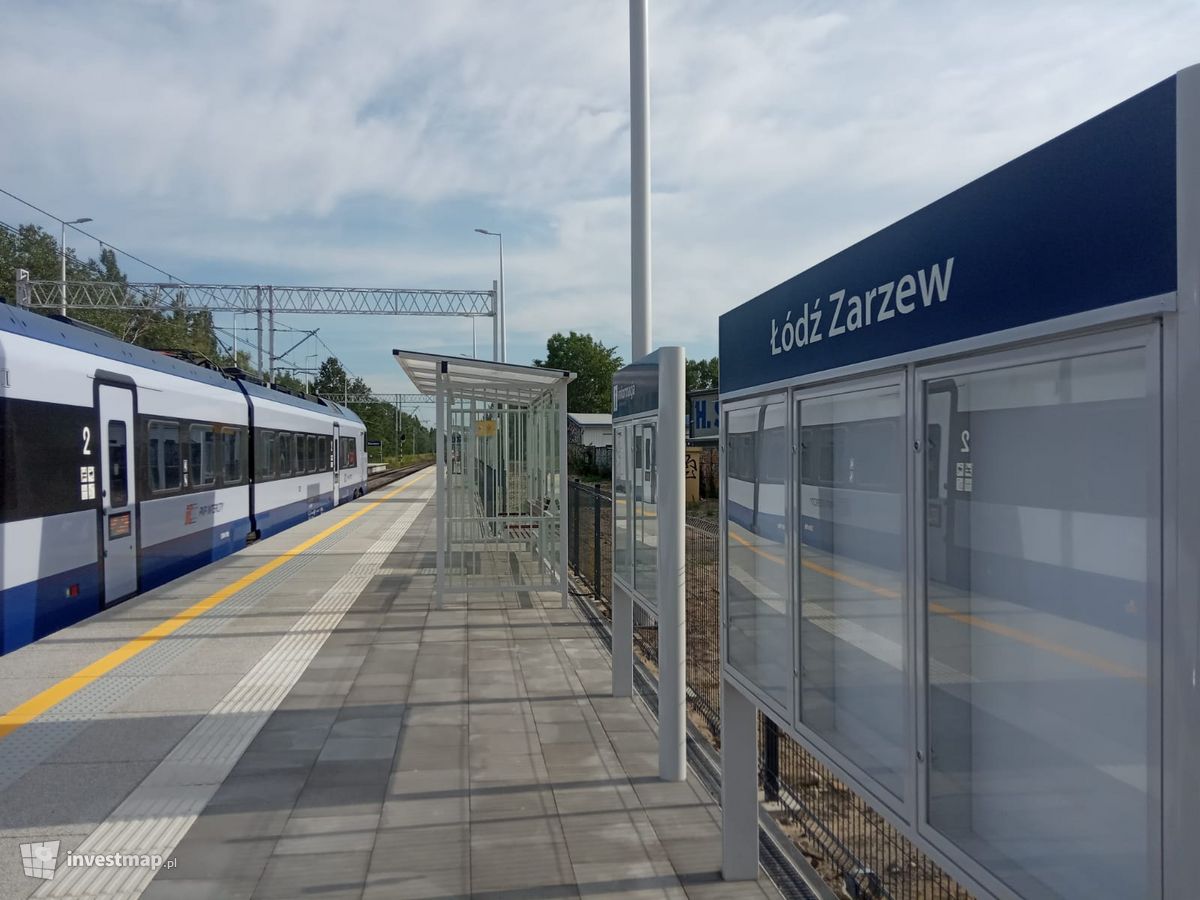 Zdjęcie Przystanek kolejowy Łódź Zarzew fot. Orzech 