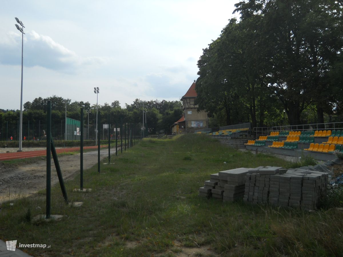 Zdjęcie [Szczawno-Zdrój] Przebudowa stadionu MKS na kompleks sportowo-rekreacyjny fot. Mateusz Kaszubski 