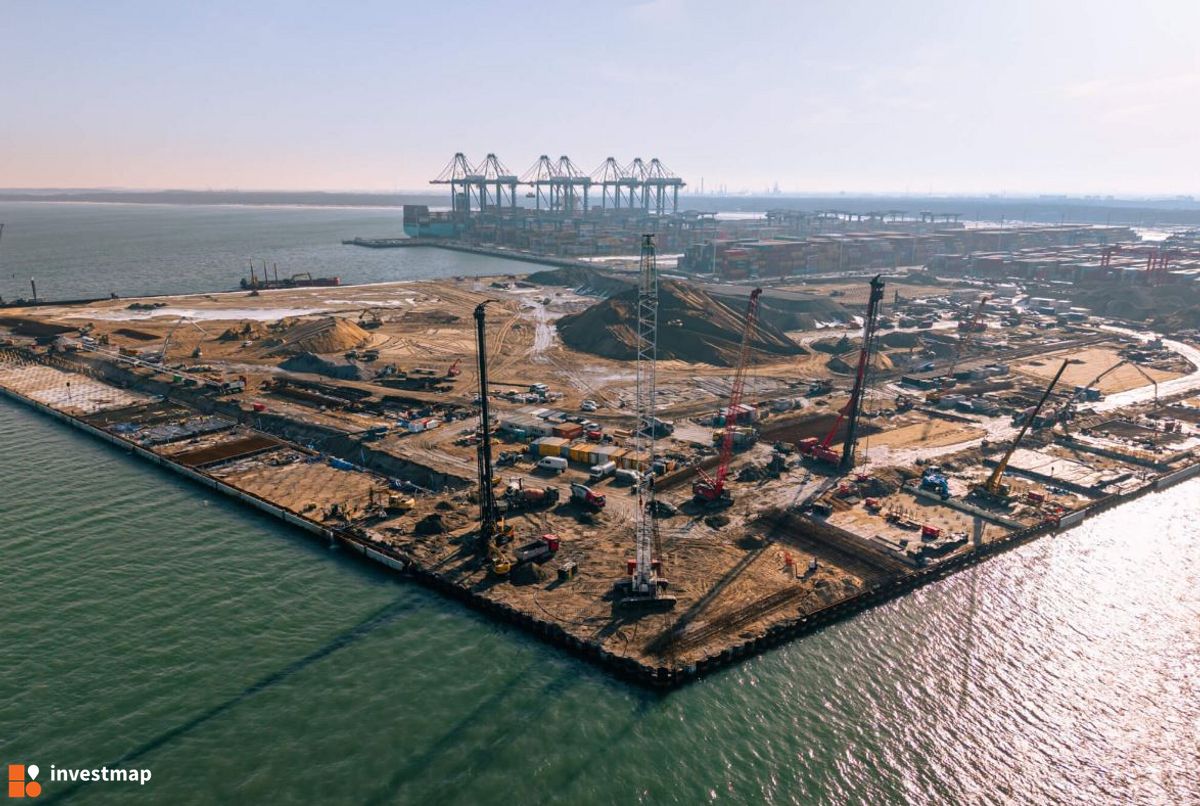 Zdjęcie Terminal Kontenerowy Baltic Hub Gdańsk fot. Orzech 