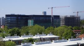 W Krakowie trwa budowa kompleksu biurowego Fabryczna Office Park [ZDJĘCIA]