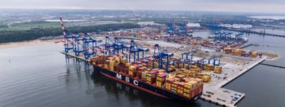 Gdańsk: największy i najgłębszy terminal kontenerowy na Bałtyku gotowy! [FILM]