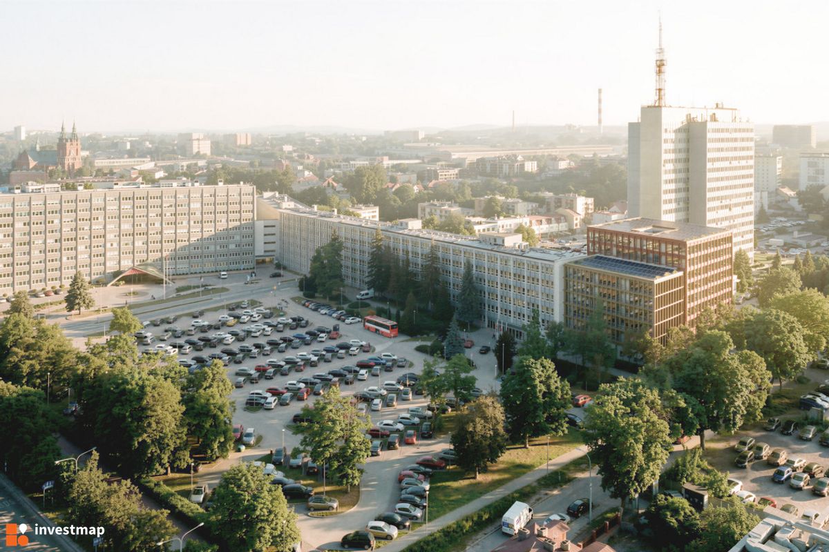 Wizualizacja Rozbudowa siedziby Urzędu Marszałkowskiego Województwa Świętokrzyskiego dodał Orzech 