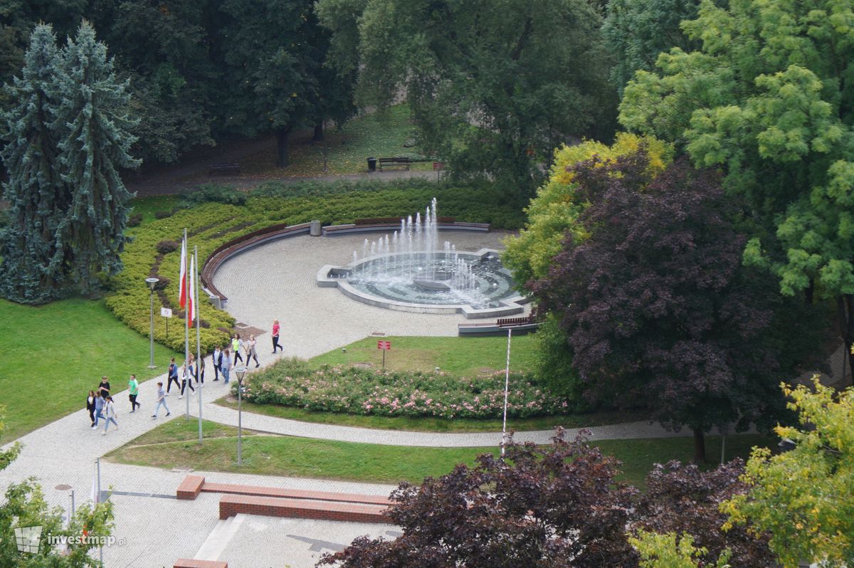 Zdjęcie Park Jedności Polonii z Macierzą fot. Damian Daraż 