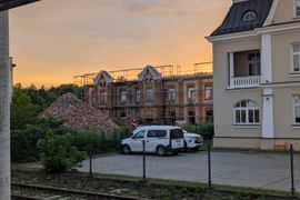 Stacja Niepodległości 82
