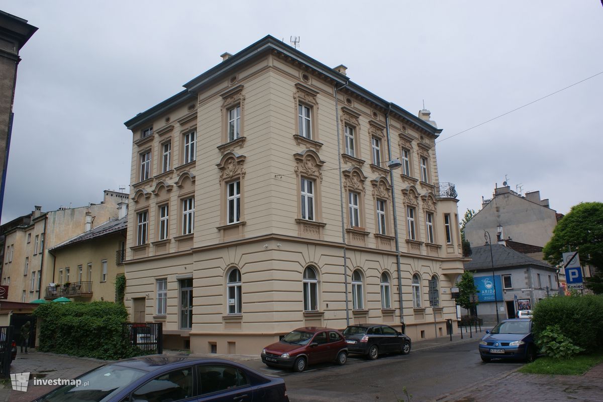Zdjęcie [Kraków] Remont Konserwatorski Elewacji oraz Dachu, ul. Limanowskiego 14 fot. Damian Daraż