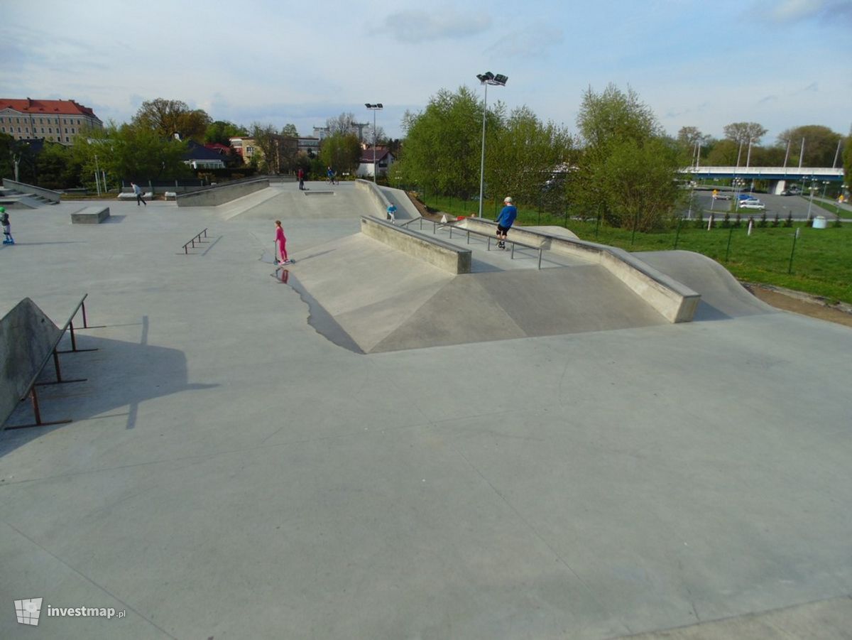 Zdjęcie [Rzeszów] Skatepark fot. Damian Daraż 
