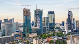 W Warszawie powstaje nowy, 174-metrowy wieżowiec The Bridge [FILMY]