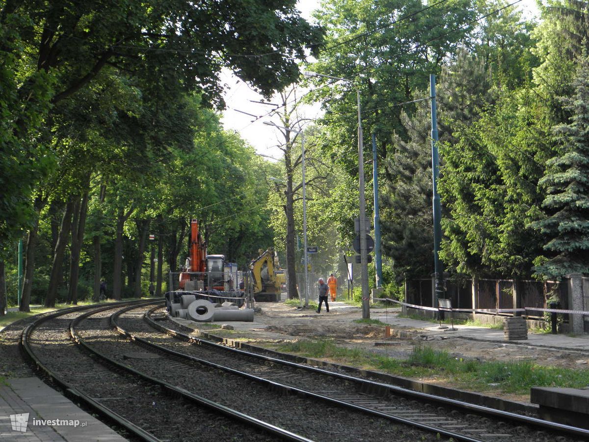 Zdjęcie [Poznań] Modernizacja kanalizacji sanitarnej i sieci wodociągowej (Sołacz) + ul. Małopolska (remont) fot. PieEetrek 