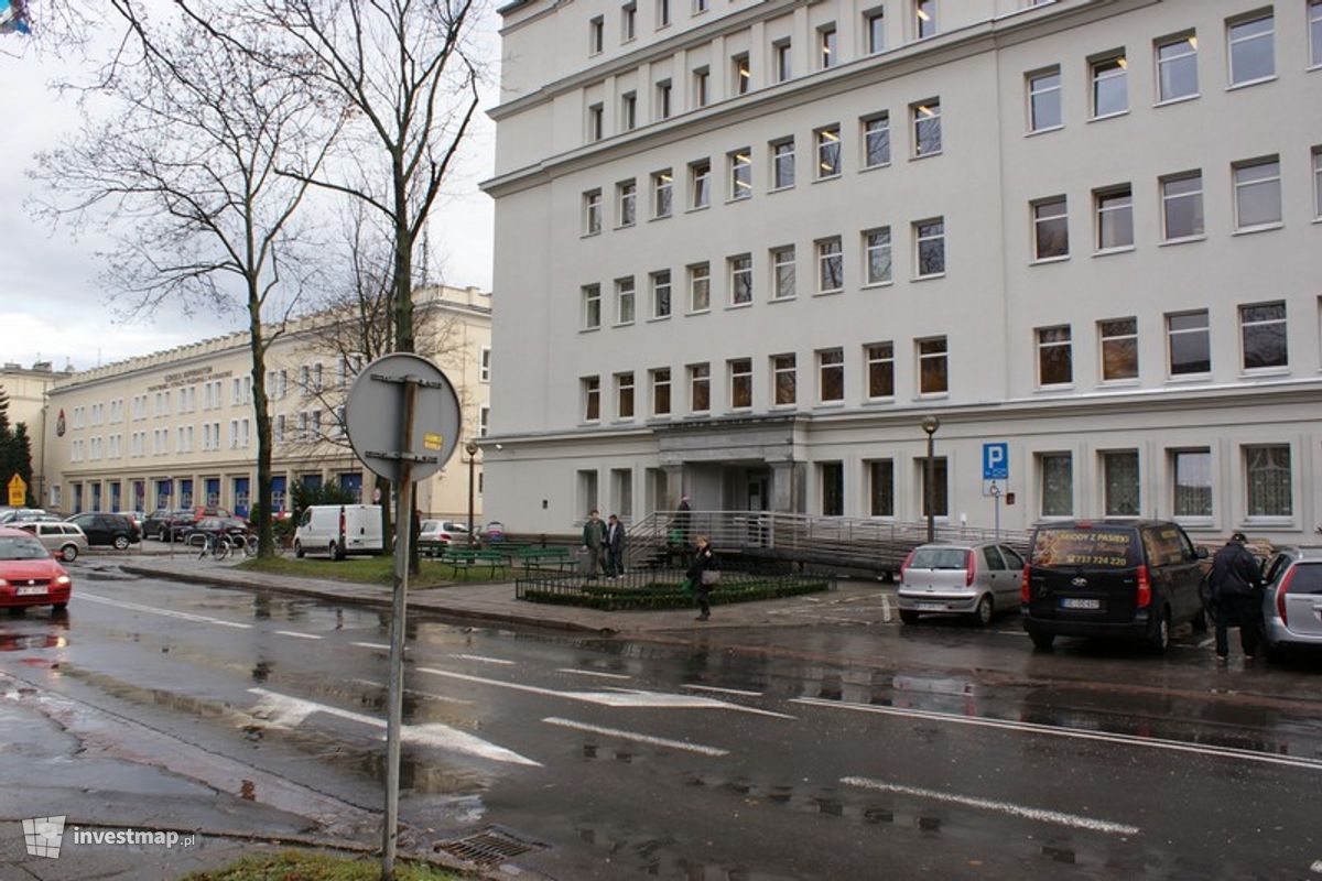 Zdjęcie [Kraków] Remont Elewacji UMK,  Nowa Huta, Os. Zgody fot. Damian Daraż 