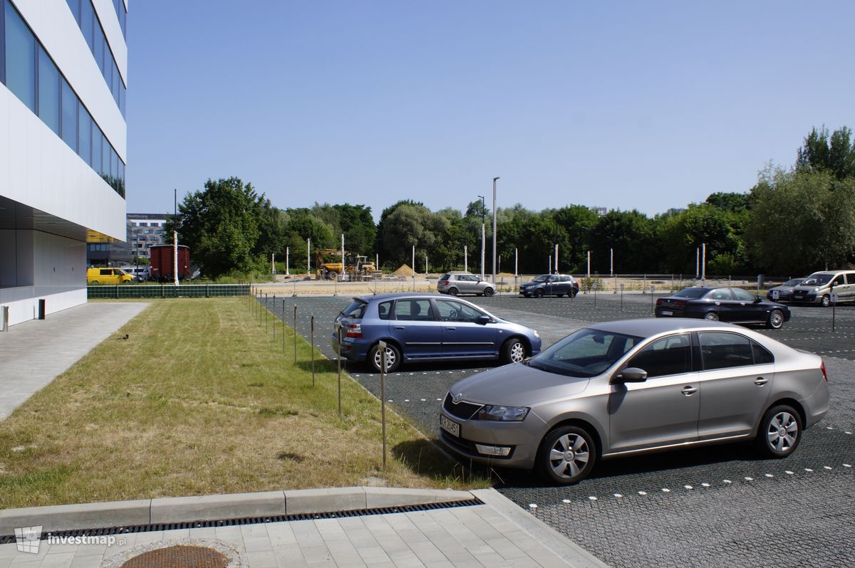 Zdjęcie [Kraków] Parking, ul. Życzkowskiego fot. Damian Daraż 