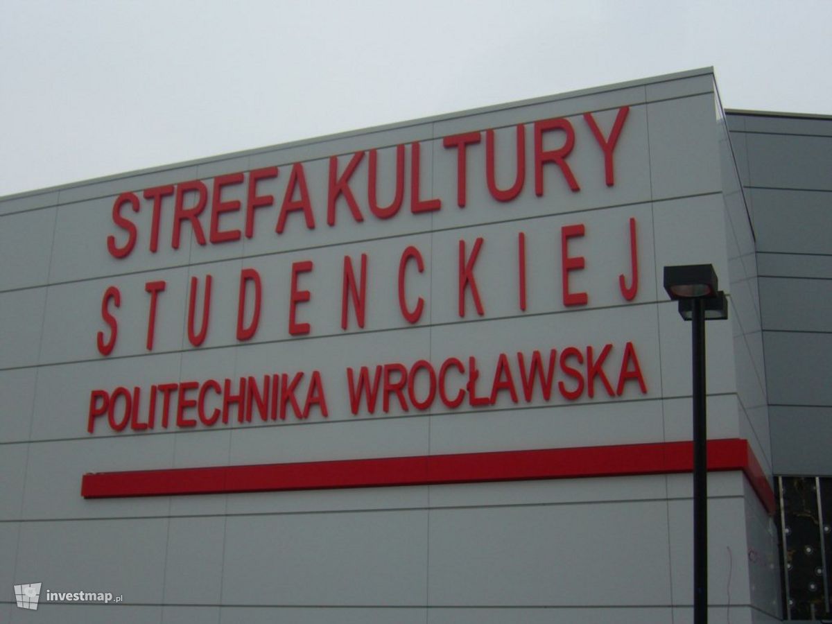 Zdjęcie [Wrocław] Strefa Kultury Studenckiej (Politechnika Wrocławska) fot. Orzech 