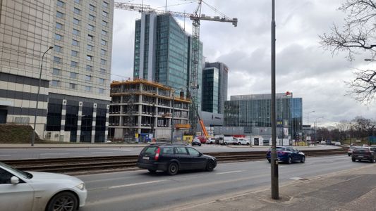 W Poznaniu trwa budowa 116-metrowego wieżowca Silver Andersia [ZDJĘCIA]