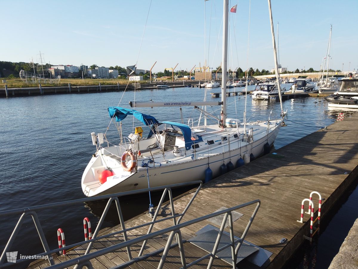 Zdjęcie Marina na Wyspie Grodzkiej fot. Damian Daraż 