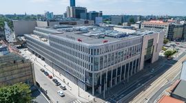 Amerykańska firma LeverX zwiększa zatrudnienie we Wrocławiu i przenosi się do Retro Office House