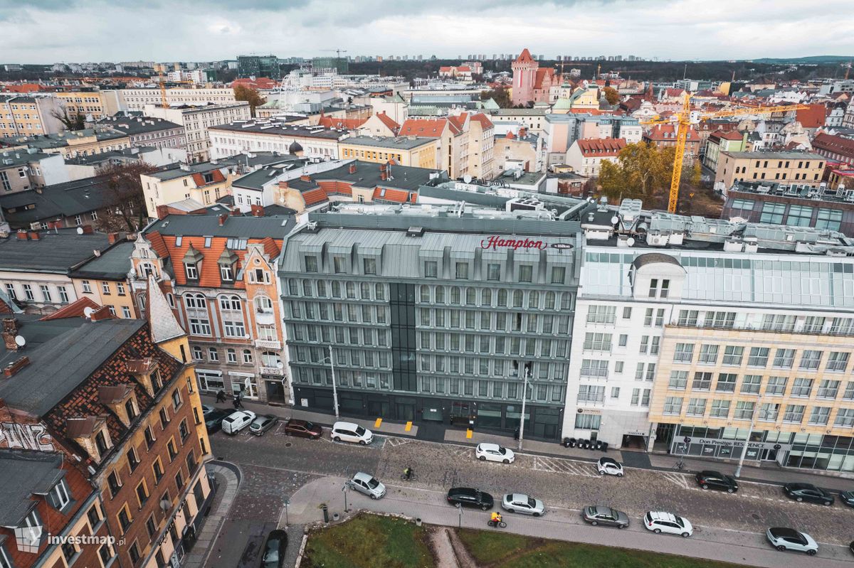 Zdjęcie [Poznań] Hotel Hampton by Hilton Poznań Old Town fot. Jakub Zazula 