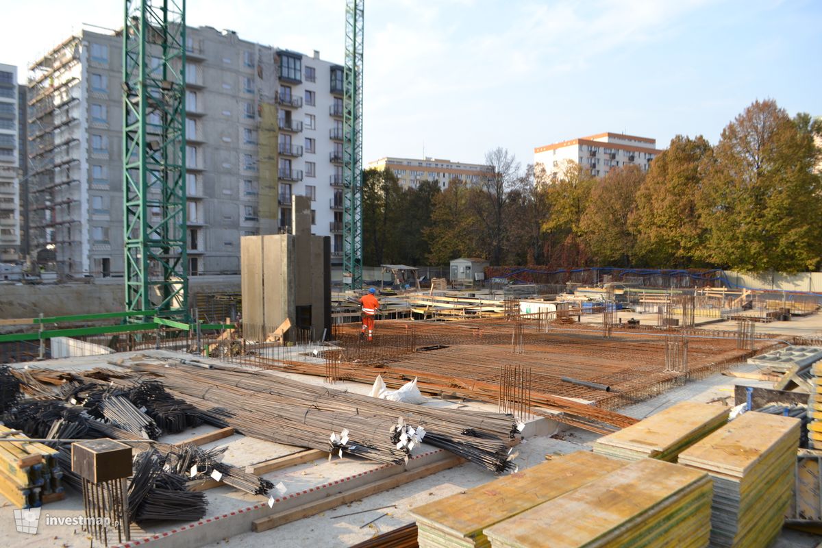 Zdjęcie [Warszawa] Osiedle "Przy Woronicza" fot. Jan Augustynowski