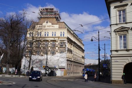 W Krakowie trwa remont zabytkowego Hotelu Royal [FILM + ZDJĘCIA]