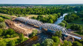 Trwa remont mostu kolejowego nad Pilicą w Tomaszowie Mazowieckim [ZDJĘCIA]