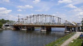 Trwa budowa nowego mostu przez Wisłę w Krakowie [ZDJĘCIA]