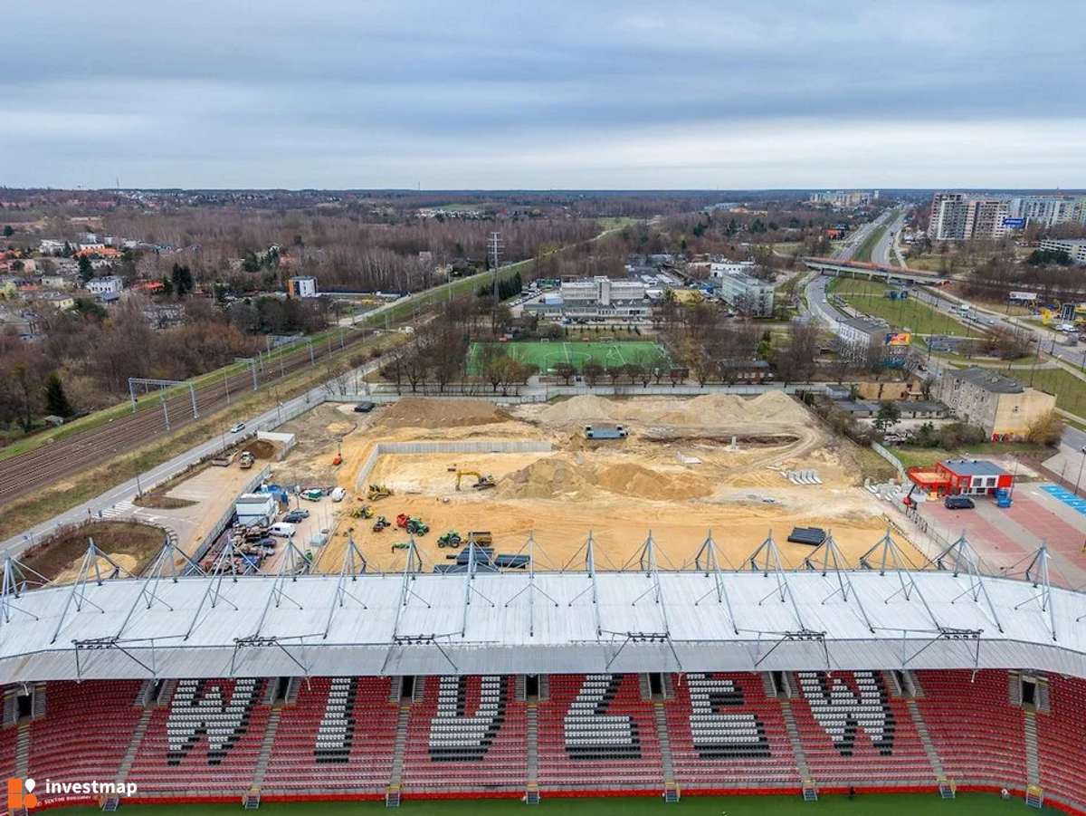 Zdjęcie Boisko treningowe, ul. Piłsudskiego 138 fot. Wojciech Jenda