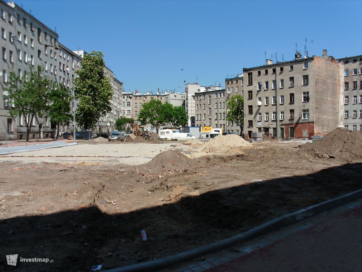 Zdjęcie [Wrocław] Rewitalizacja wnętrza podwórzowego św. Wincentego, Chrobrego, Staszica fot. worldinmyeyes 