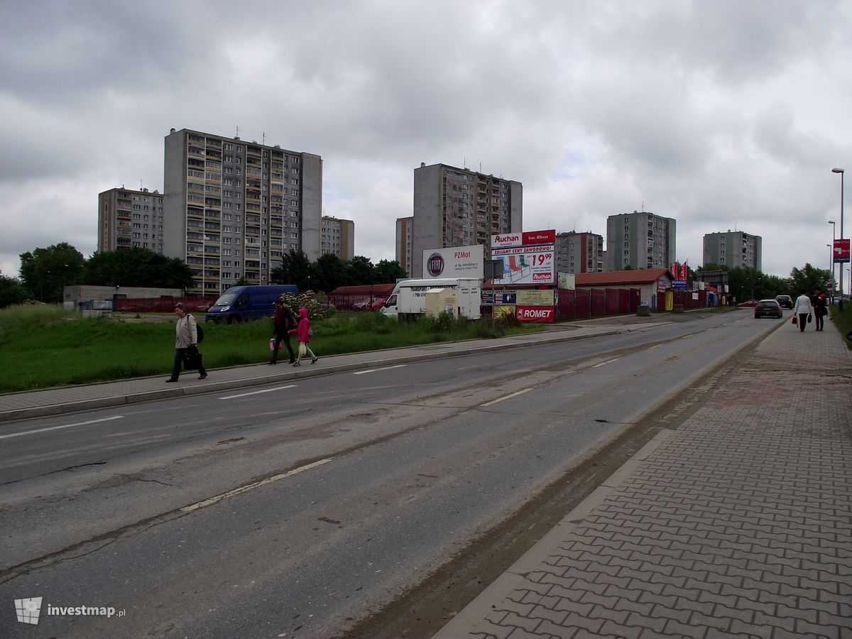 Zdjęcie [Kraków] Budynek biurowo-usługowy, ul. Piasta Kołodzieja 78 fot. Damian Daraż 