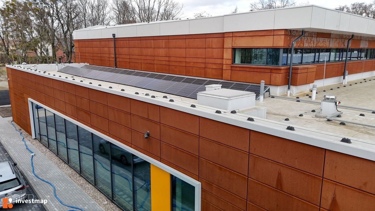 Zdjęcie Kryta pływalnia, ul. Taborowa fot. Wojciech Jenda