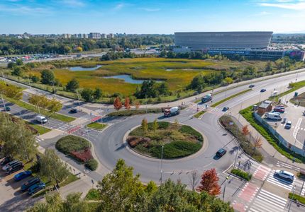 Co dalej z wielką dziurą obok Stadionu Tarczyński Arena we Wrocławiu? [WIZUALIZACJE+ZDJĘCIA]