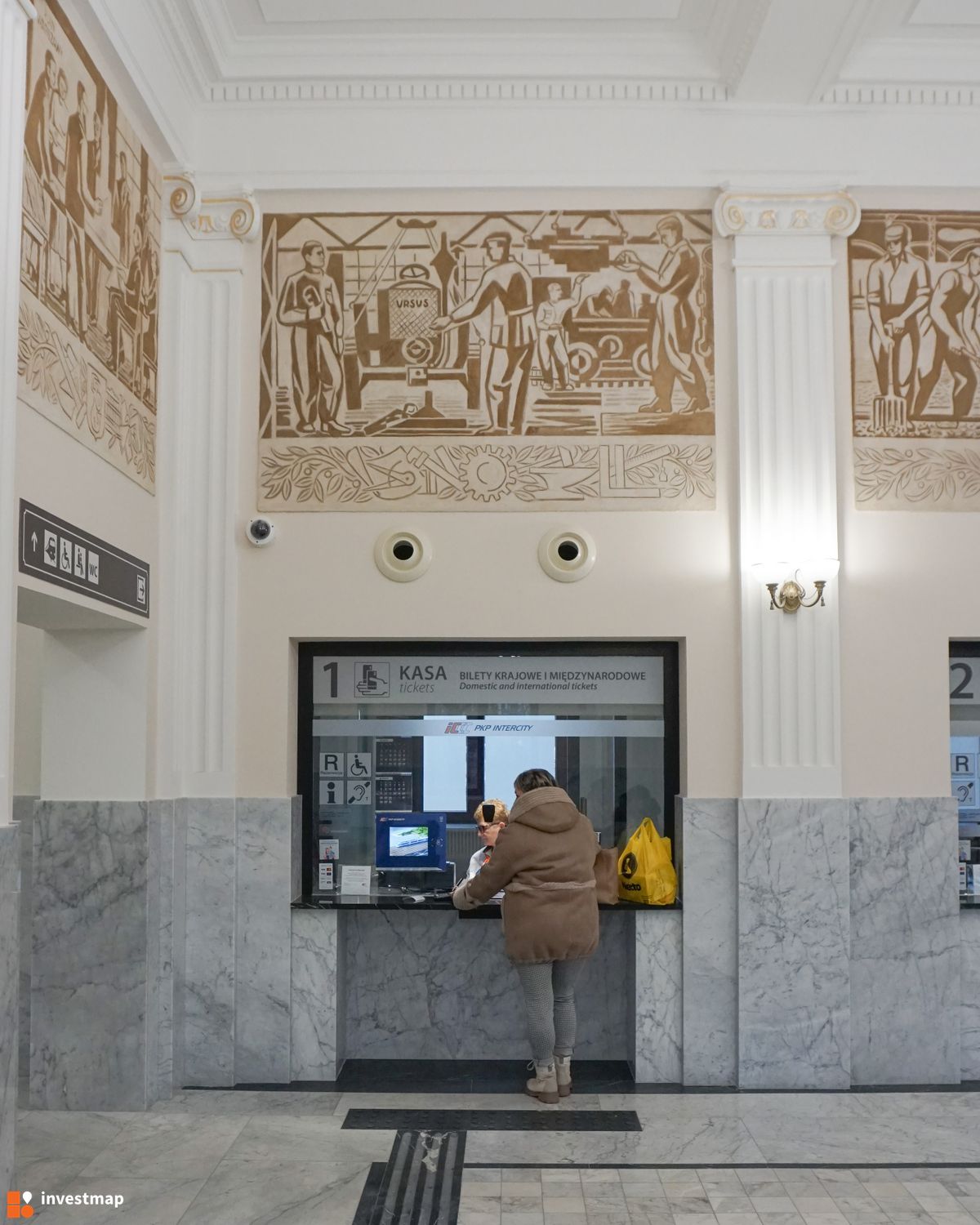 Zdjęcie Dworzec kolejowy w Skierniewicach fot. Wojciech Jenda